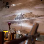 Lakebled House Bed & Breakfast