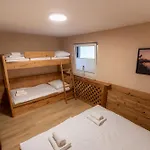 Lakebled House Bed & Breakfast *