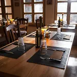 Bed & Breakfast Lakebled House
