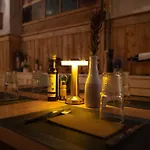Lakebled House *