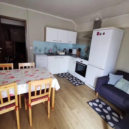 Back Budget Hostel