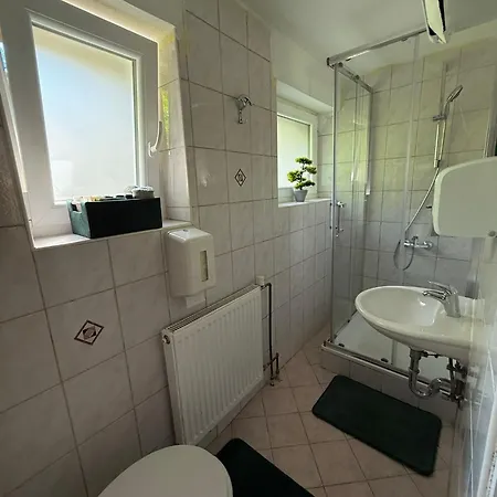 Bed & Breakfast Lakebled House Μπλεντ
