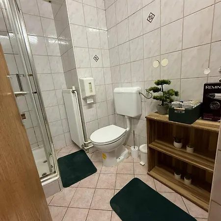 Bed & Breakfast Lakebled House Μπλεντ
