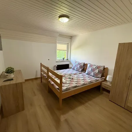 Bed & Breakfast Lakebled House Μπλεντ