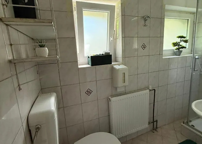 Bed & Breakfast Lakebled House *